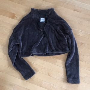 urban outfitters crop sweater